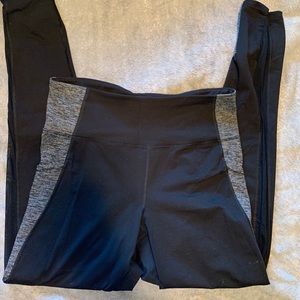 Old Navy Gray and Black Athletic Legging